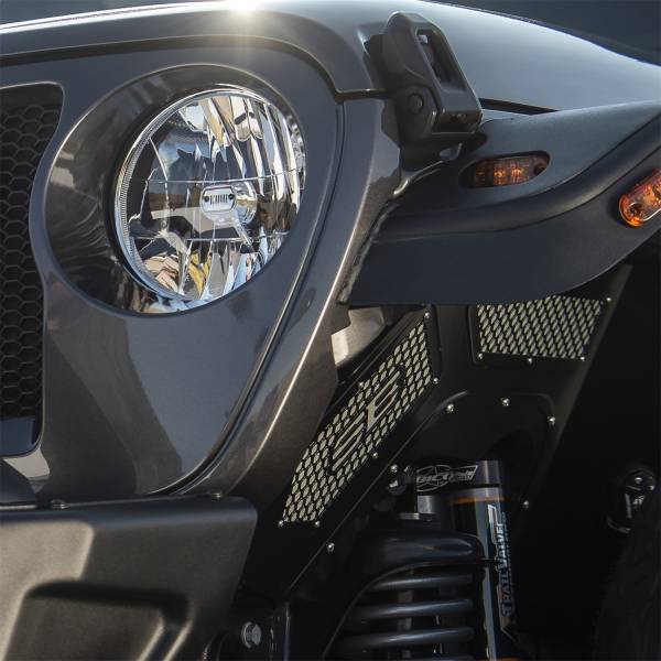 Smittybilt - Smittybilt Inner Fender Liner Kit Black Aluminum w/ Pro Comp 3 LED Rock Light Kit - 77984-4D-RLKIT - Image 1