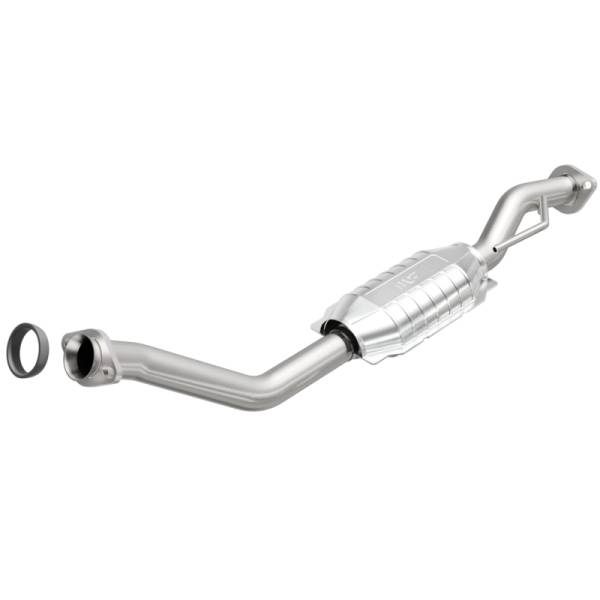 MagnaFlow Exhaust Products - MagnaFlow Exhaust Products Standard Grade Direct-Fit Catalytic Converter 23376 - Image 1