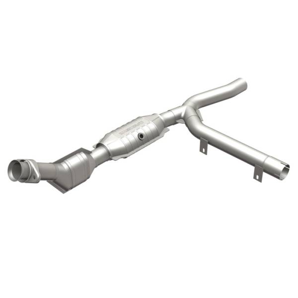 MagnaFlow Exhaust Products - MagnaFlow Exhaust Products HM Grade Direct-Fit Catalytic Converter 93122 - Image 1