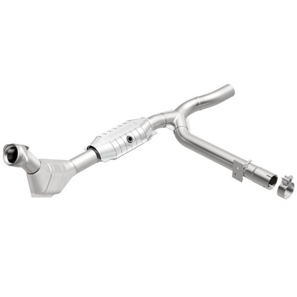 MagnaFlow Exhaust Products - MagnaFlow Exhaust Products California Direct-Fit Catalytic Converter 447136 - Image 1
