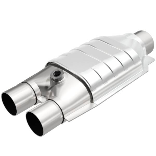 MagnaFlow Exhaust Products - MagnaFlow Exhaust Products Standard Grade Universal Catalytic Converter - 2.50in. 93537 - Image 1