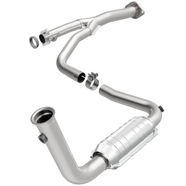 MagnaFlow Exhaust Products - MagnaFlow Exhaust Products OEM Grade Direct-Fit Catalytic Converter 49582 - Image 1