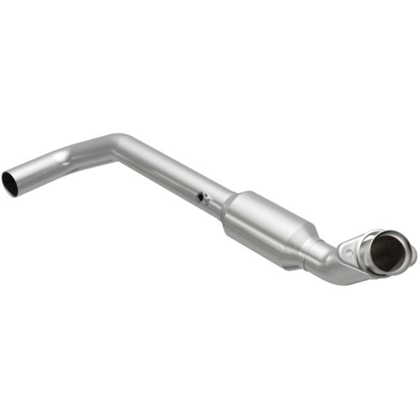 MagnaFlow Exhaust Products - MagnaFlow Exhaust Products OEM Grade Direct-Fit Catalytic Converter 52155 - Image 1