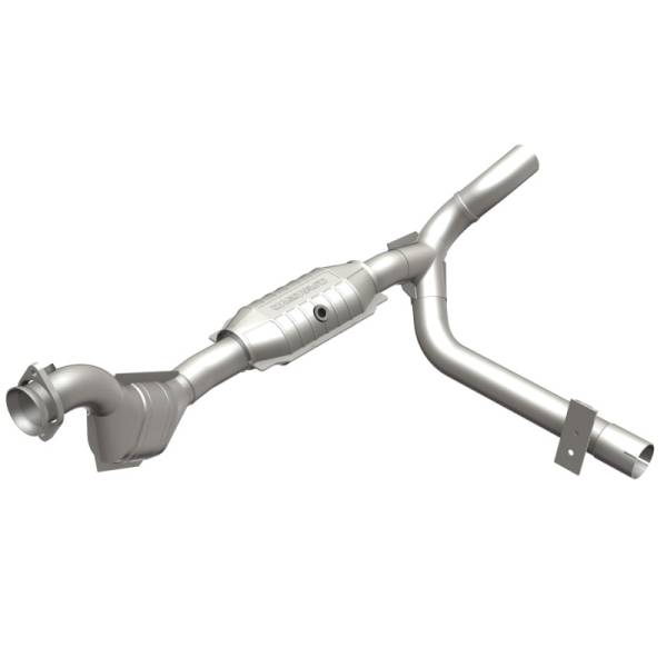 MagnaFlow Exhaust Products - MagnaFlow Exhaust Products OEM Grade Direct-Fit Catalytic Converter 51839 - Image 1