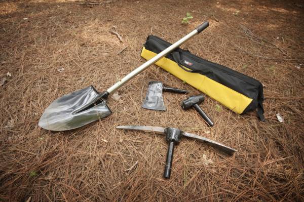 Rugged Ridge - Rugged Ridge All Terrain Recovery Tool Kit 15105.01 - Image 1