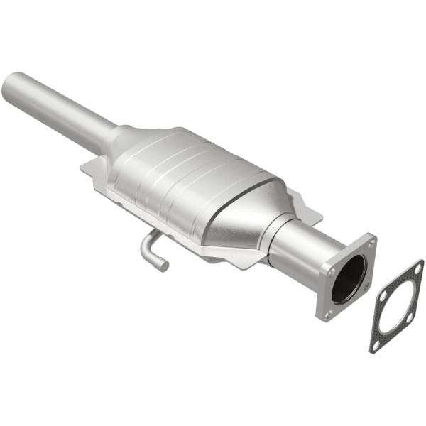 MagnaFlow Exhaust Products - MagnaFlow Exhaust Products Standard Grade Direct-Fit Catalytic Converter 23224 - Image 1
