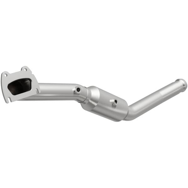 MagnaFlow Exhaust Products - MagnaFlow Exhaust Products California Direct-Fit Catalytic Converter 5551737 - Image 1