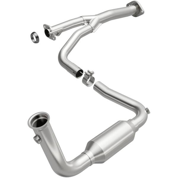MagnaFlow Exhaust Products - MagnaFlow Exhaust Products California Direct-Fit Catalytic Converter 5451582 - Image 1