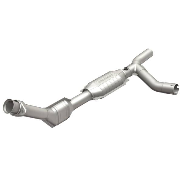 MagnaFlow Exhaust Products - MagnaFlow Exhaust Products California Direct-Fit Catalytic Converter 447159 - Image 1
