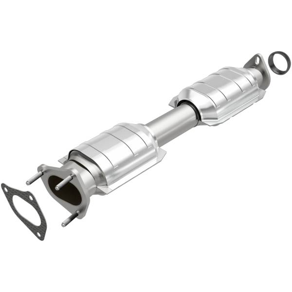 MagnaFlow Exhaust Products - MagnaFlow Exhaust Products Standard Grade Direct-Fit Catalytic Converter 23388 - Image 1