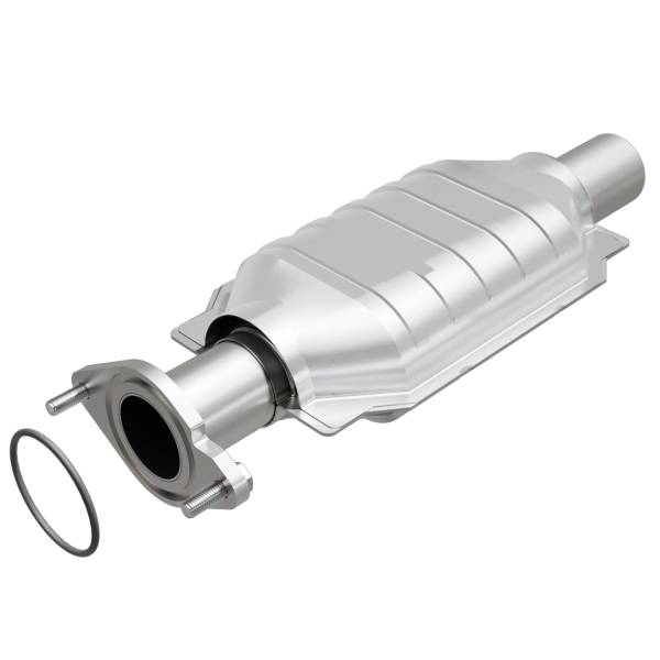 MagnaFlow Exhaust Products - MagnaFlow Exhaust Products OEM Grade Direct-Fit Catalytic Converter 51896 - Image 1