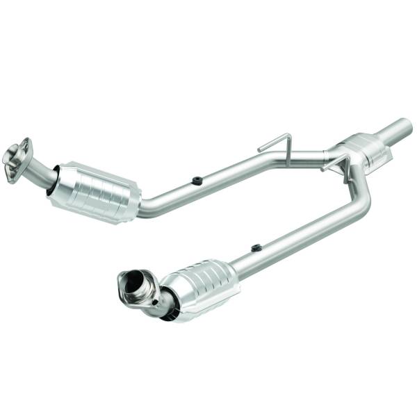 MagnaFlow Exhaust Products - MagnaFlow Exhaust Products HM Grade Direct-Fit Catalytic Converter 23325 - Image 1