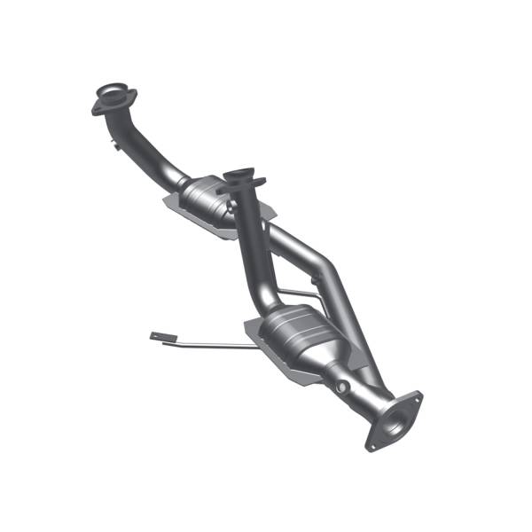 MagnaFlow Exhaust Products - MagnaFlow Exhaust Products HM Grade Direct-Fit Catalytic Converter 93436 - Image 1
