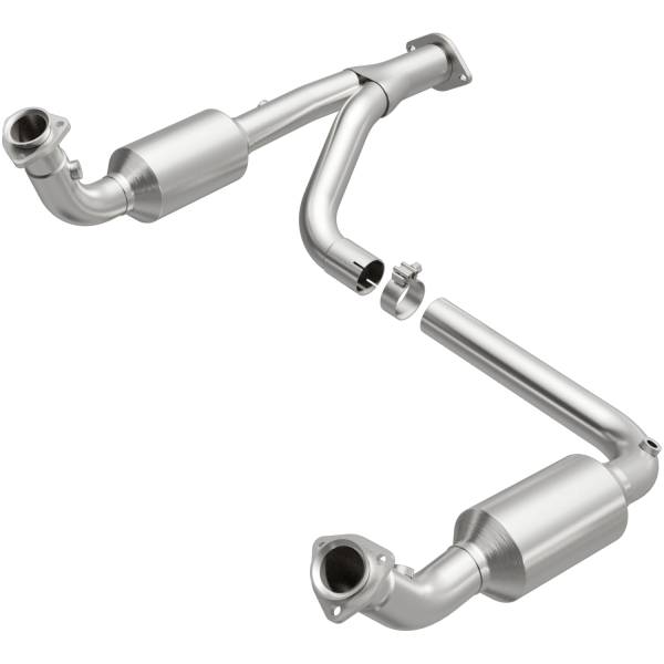 MagnaFlow Exhaust Products - MagnaFlow Exhaust Products California Direct-Fit Catalytic Converter 4451420 - Image 1