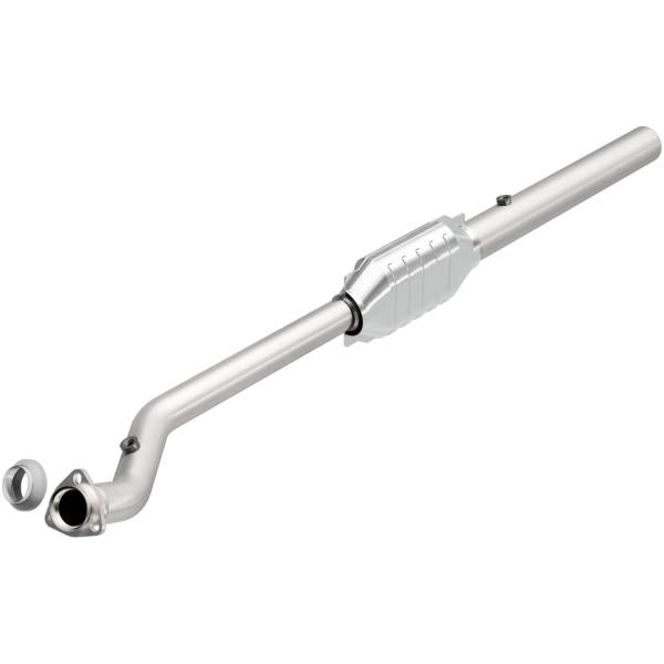 MagnaFlow Exhaust Products - MagnaFlow Exhaust Products California Direct-Fit Catalytic Converter 4451413 - Image 1