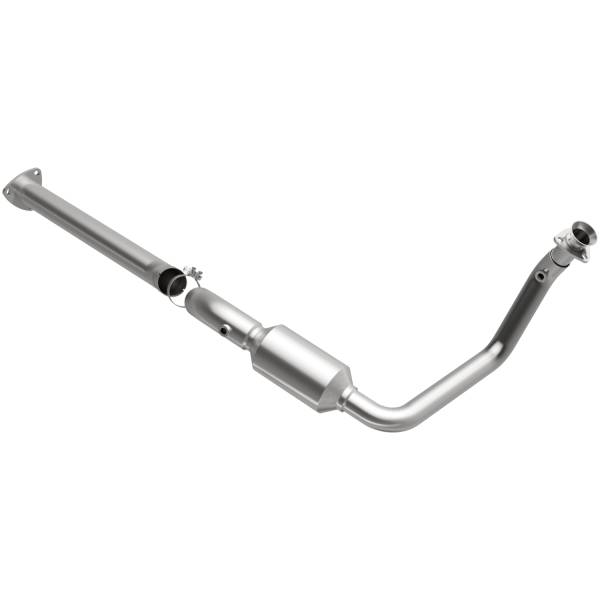 MagnaFlow Exhaust Products - MagnaFlow Exhaust Products California Direct-Fit Catalytic Converter 4451415 - Image 1
