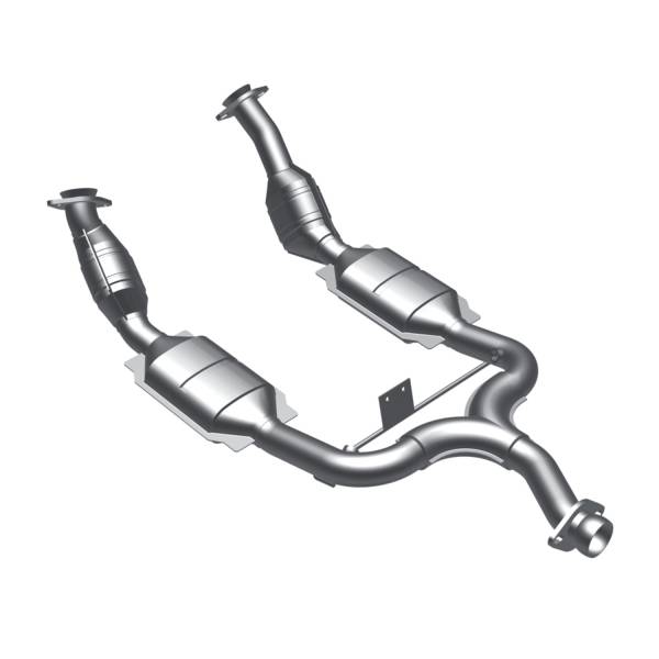 MagnaFlow Exhaust Products - MagnaFlow Exhaust Products California Direct-Fit Catalytic Converter 441108 - Image 1