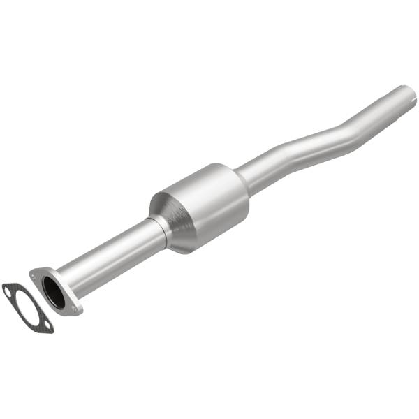 MagnaFlow Exhaust Products - MagnaFlow Exhaust Products California Direct-Fit Catalytic Converter 5592804 - Image 1