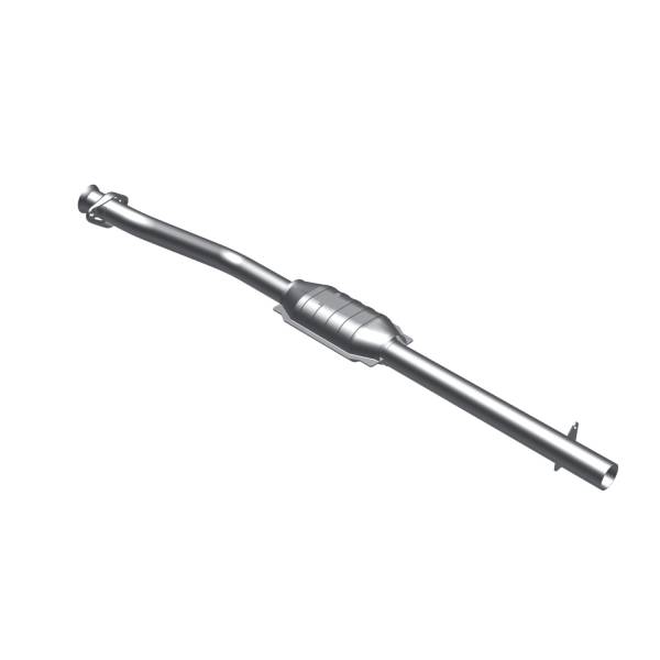 MagnaFlow Exhaust Products - MagnaFlow Exhaust Products Standard Grade Direct-Fit Catalytic Converter 23438 - Image 1