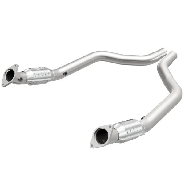 MagnaFlow Exhaust Products - MagnaFlow Exhaust Products OEM Grade Direct-Fit Catalytic Converter 16420 - Image 1
