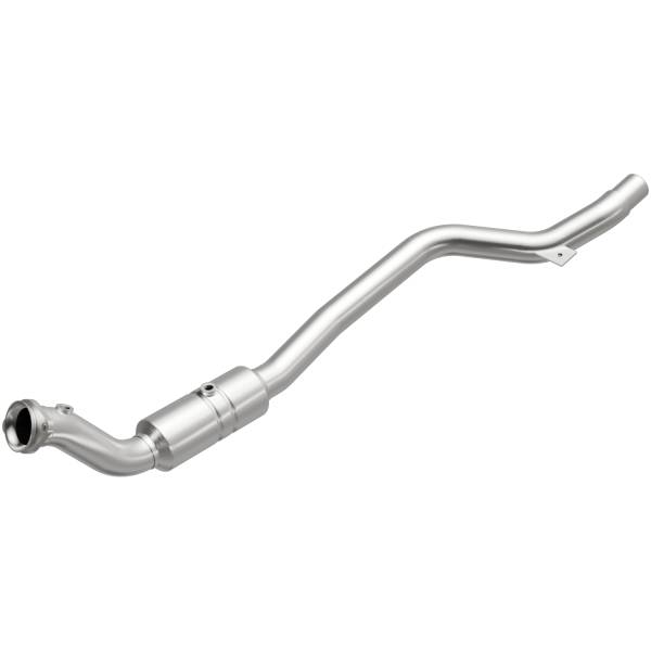 MagnaFlow Exhaust Products - MagnaFlow Exhaust Products OEM Grade Direct-Fit Catalytic Converter 52100 - Image 1