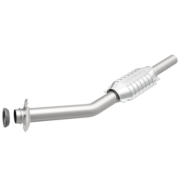MagnaFlow Exhaust Products - MagnaFlow Exhaust Products Standard Grade Direct-Fit Catalytic Converter 23273 - Image 1