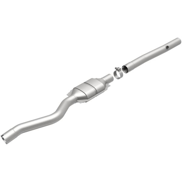 MagnaFlow Exhaust Products - MagnaFlow Exhaust Products California Direct-Fit Catalytic Converter 4451607 - Image 1