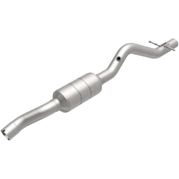 MagnaFlow Exhaust Products - MagnaFlow Exhaust Products California Direct-Fit Catalytic Converter 4451637 - Image 1