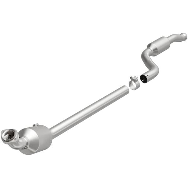 MagnaFlow Exhaust Products - MagnaFlow Exhaust Products OEM Grade Direct-Fit Catalytic Converter 21-439 - Image 1