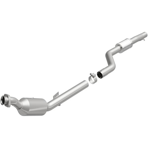 MagnaFlow Exhaust Products - MagnaFlow Exhaust Products OEM Grade Direct-Fit Catalytic Converter 21-569 - Image 1