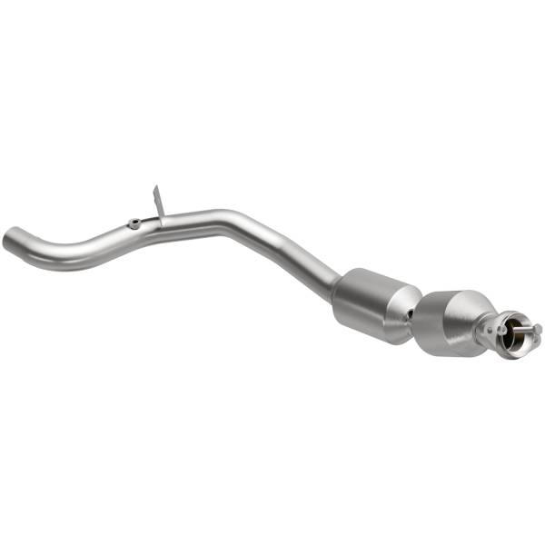 MagnaFlow Exhaust Products - MagnaFlow Exhaust Products OEM Grade Direct-Fit Catalytic Converter 21-607 - Image 1