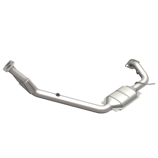 MagnaFlow Exhaust Products - MagnaFlow Exhaust Products HM Grade Direct-Fit Catalytic Converter 23636 - Image 1