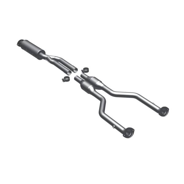 MagnaFlow Exhaust Products - MagnaFlow Exhaust Products HM Grade Direct-Fit Catalytic Converter 23927 - Image 1