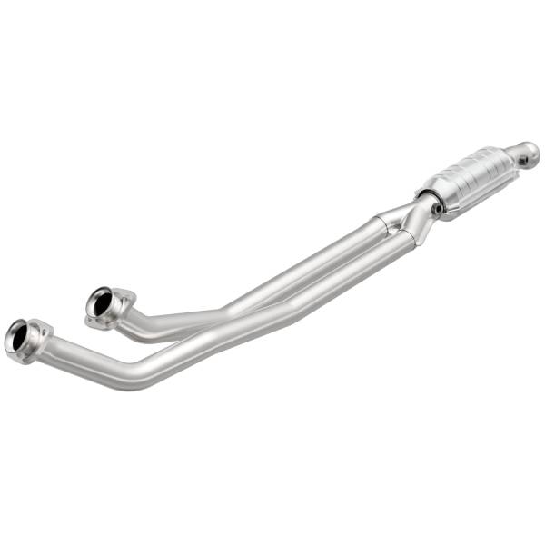 MagnaFlow Exhaust Products - MagnaFlow Exhaust Products HM Grade Direct-Fit Catalytic Converter 23954 - Image 1