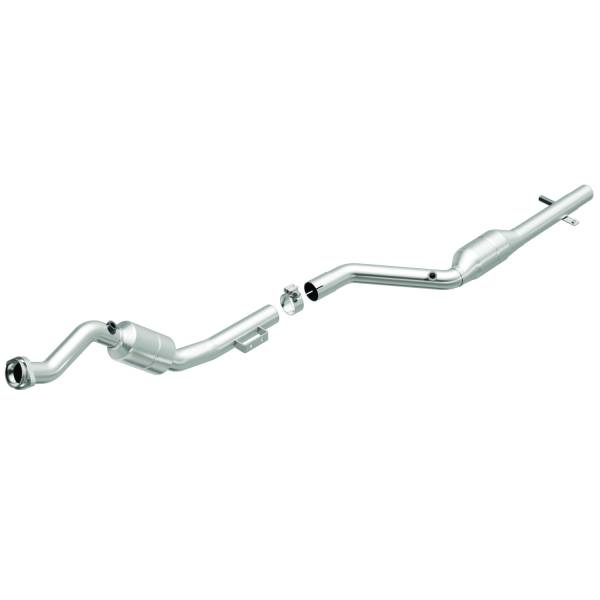 MagnaFlow Exhaust Products - MagnaFlow Exhaust Products HM Grade Direct-Fit Catalytic Converter 24008 - Image 1