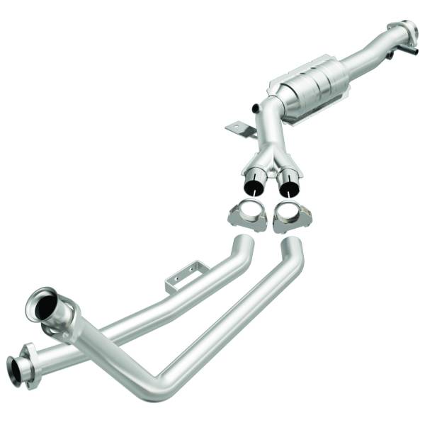 MagnaFlow Exhaust Products - MagnaFlow Exhaust Products HM Grade Direct-Fit Catalytic Converter 24016 - Image 1