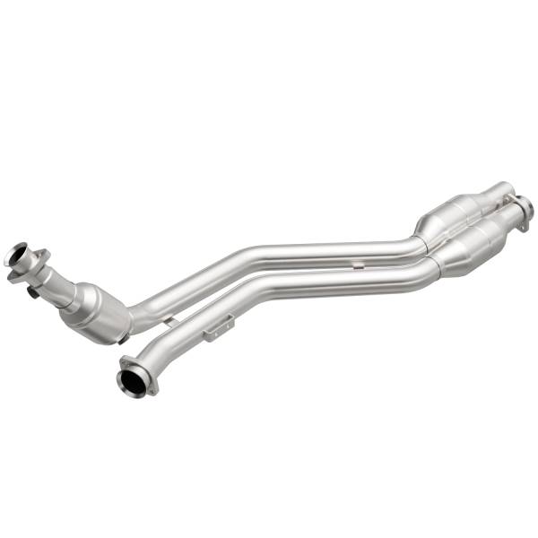 MagnaFlow Exhaust Products - MagnaFlow Exhaust Products HM Grade Direct-Fit Catalytic Converter 24052 - Image 1