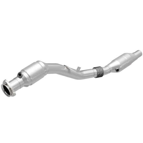 MagnaFlow Exhaust Products - MagnaFlow Exhaust Products HM Grade Direct-Fit Catalytic Converter 24318 - Image 1