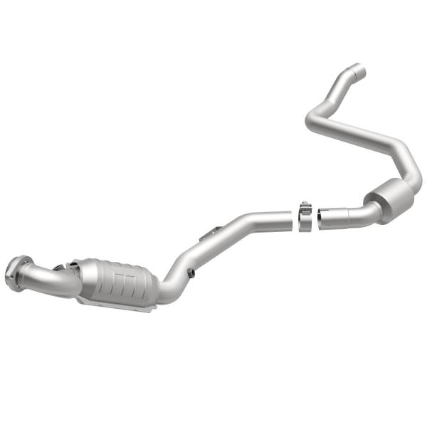 MagnaFlow Exhaust Products - MagnaFlow Exhaust Products HM Grade Direct-Fit Catalytic Converter 24570 - Image 1