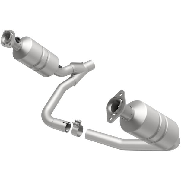 MagnaFlow Exhaust Products - MagnaFlow Exhaust Products California Direct-Fit Catalytic Converter 4451627 - Image 1