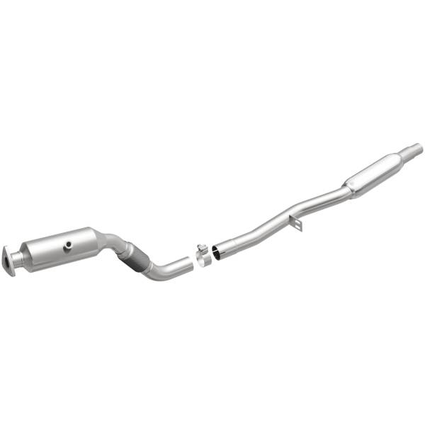 MagnaFlow Exhaust Products - MagnaFlow Exhaust Products California Direct-Fit Catalytic Converter 4481133 - Image 1