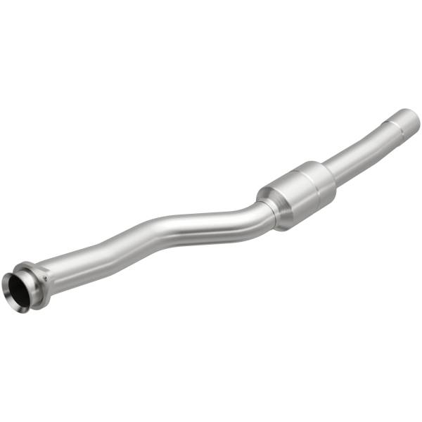 MagnaFlow Exhaust Products - MagnaFlow Exhaust Products OEM Grade Direct-Fit Catalytic Converter 49173 - Image 1