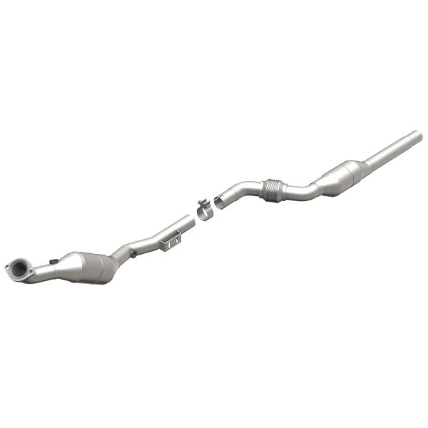 MagnaFlow Exhaust Products - MagnaFlow Exhaust Products OEM Grade Direct-Fit Catalytic Converter 51823 - Image 1