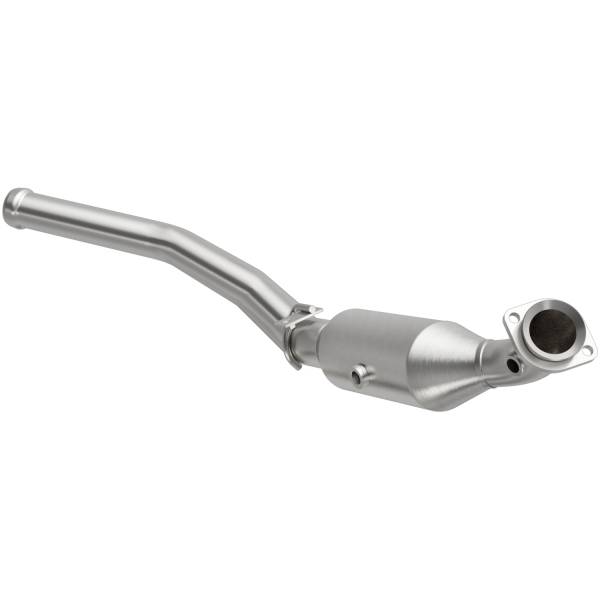 MagnaFlow Exhaust Products - MagnaFlow Exhaust Products OEM Grade Direct-Fit Catalytic Converter 52172 - Image 1