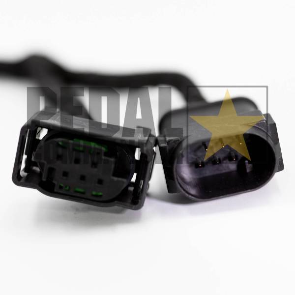 Pedal Commander - Pedal Commander Pedal Commander Throttle Response Controller with Bluetooth Support 36-MRB-3M5-01 - Image 1
