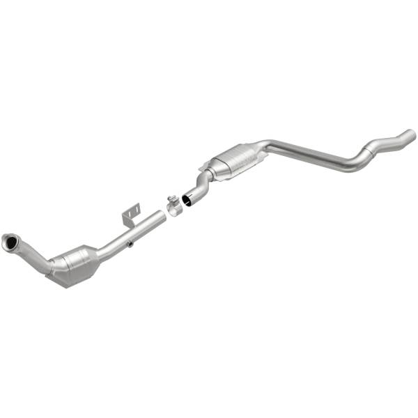 MagnaFlow Exhaust Products - MagnaFlow Exhaust Products OEM Grade Direct-Fit Catalytic Converter 52116 - Image 1