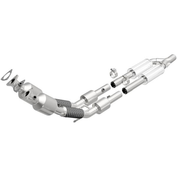 MagnaFlow Exhaust Products - MagnaFlow Exhaust Products California Direct-Fit Catalytic Converter 5411799 - Image 1