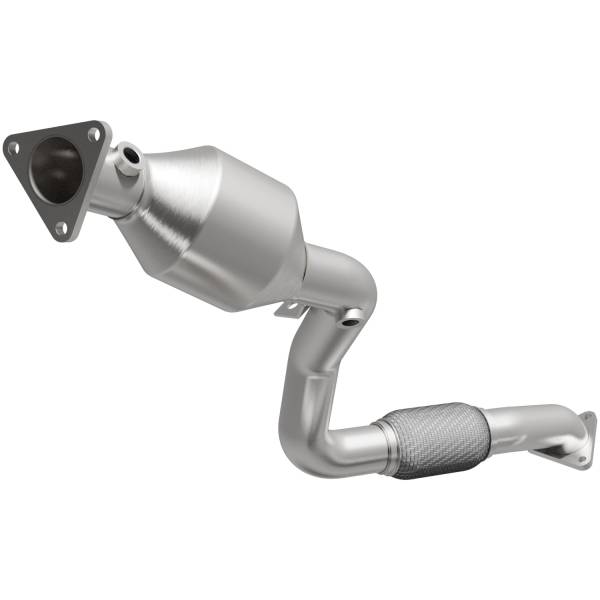 MagnaFlow Exhaust Products - MagnaFlow Exhaust Products California Direct-Fit Catalytic Converter 5582586 - Image 1