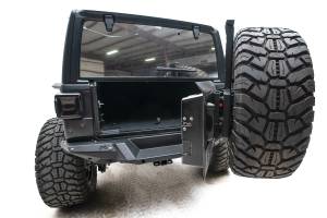 Fab Fours - Fab Fours Off The Door Tire Carrier 2 Stage Matte Black Powder Coated - JL18-Y1851T-1 - Image 4