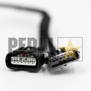 Pedal Commander - Pedal Commander Pedal Commander Throttle Response Controller with Bluetooth Support 72-HND-CRV-04 - Image 1